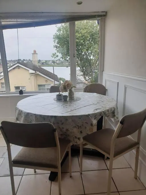 Penzion Avoca'S Summer Nook Galway